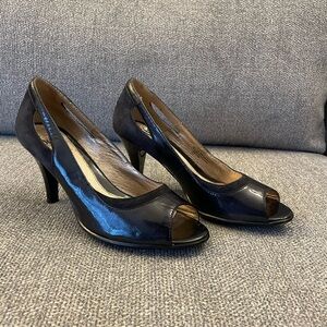 Sofft Navy Blue Heels